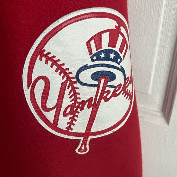 Mens Yankees Varsity Jacket - Picture 3 of 6